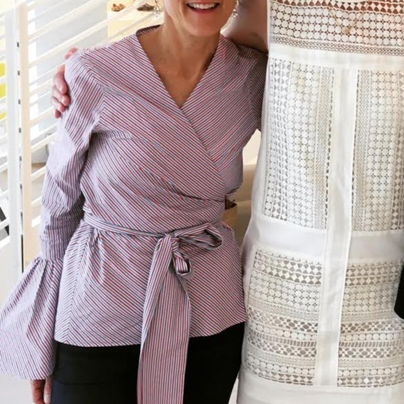 Ann Mashburn Gingham Long Bell Sleeves Wrap Blouse Size XS - Picture 8 of 9